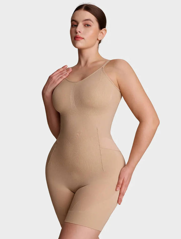 Body beige de frente